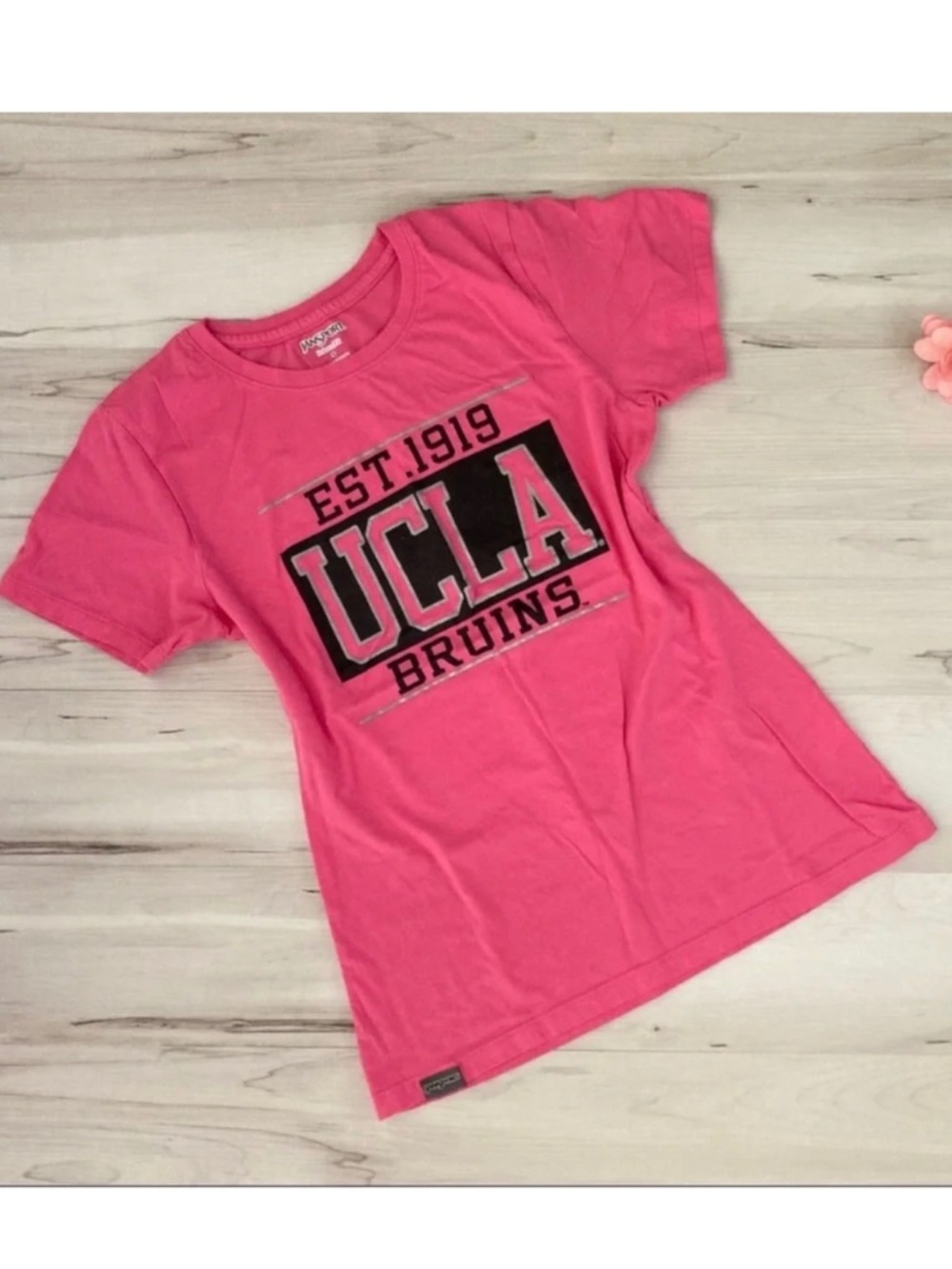 Pink UCLA Bruins Women's Tee Shirt 💙💛